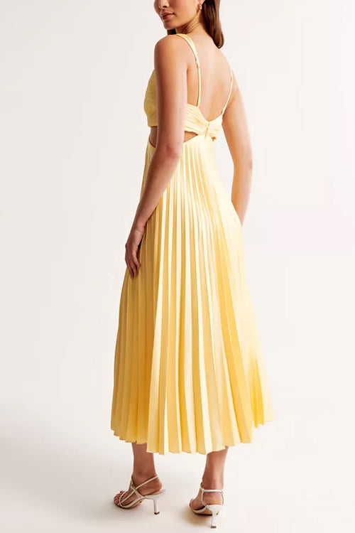 Cheri | Elegant Sleeveless Pleated Dress