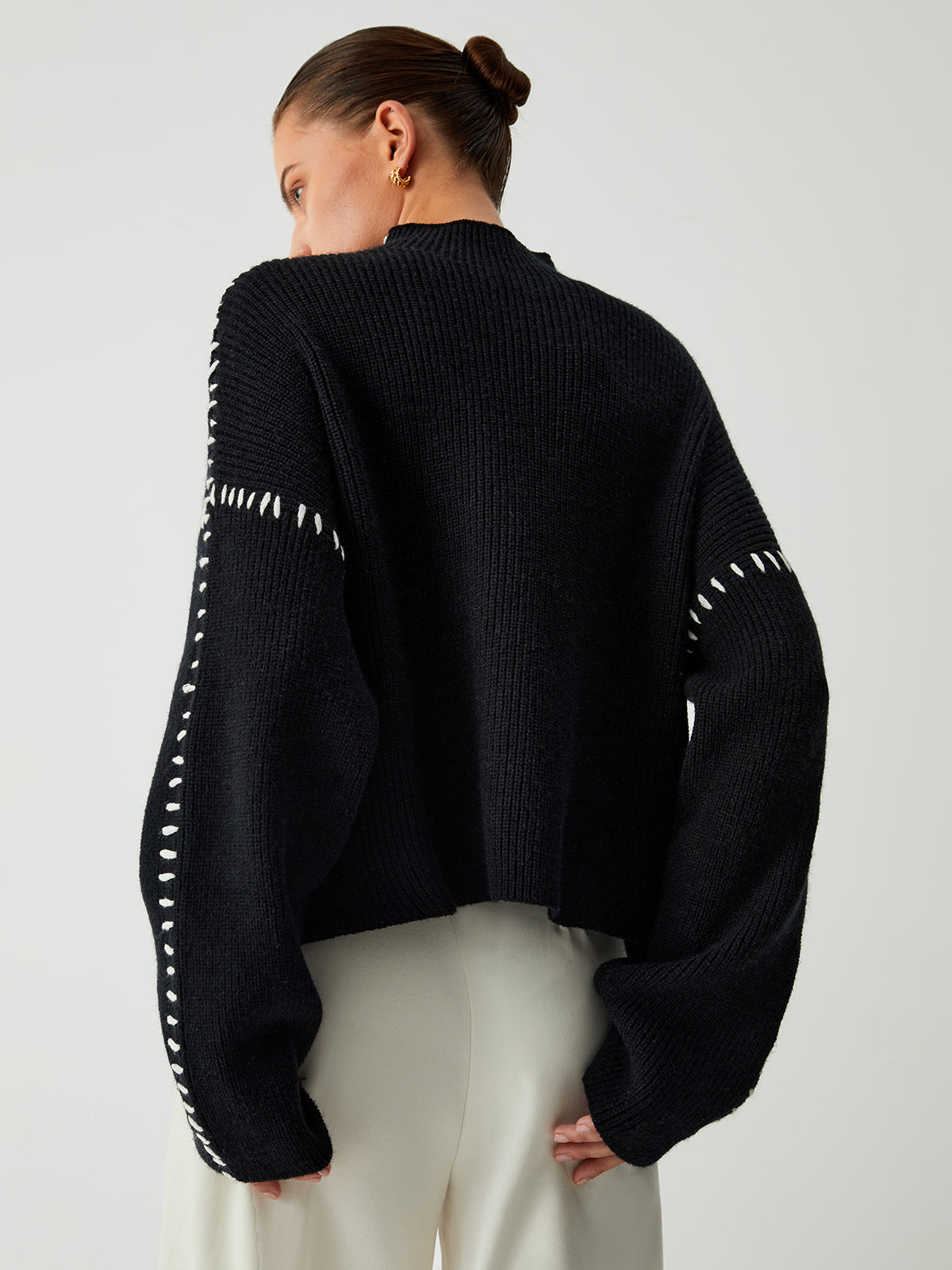 Rebecca | Trendy Pullover with Modern Detailing